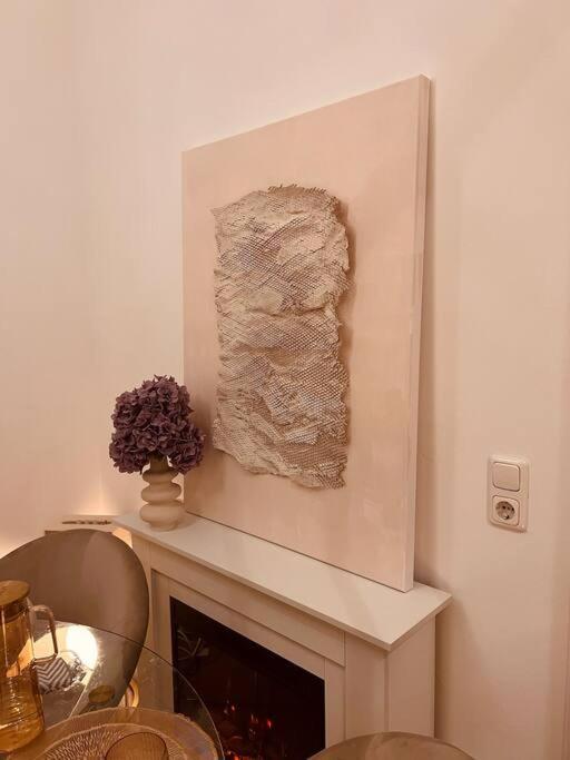 Amalfi Home - Stylish Apartment With Terrace Schoenefeld Ngoại thất bức ảnh